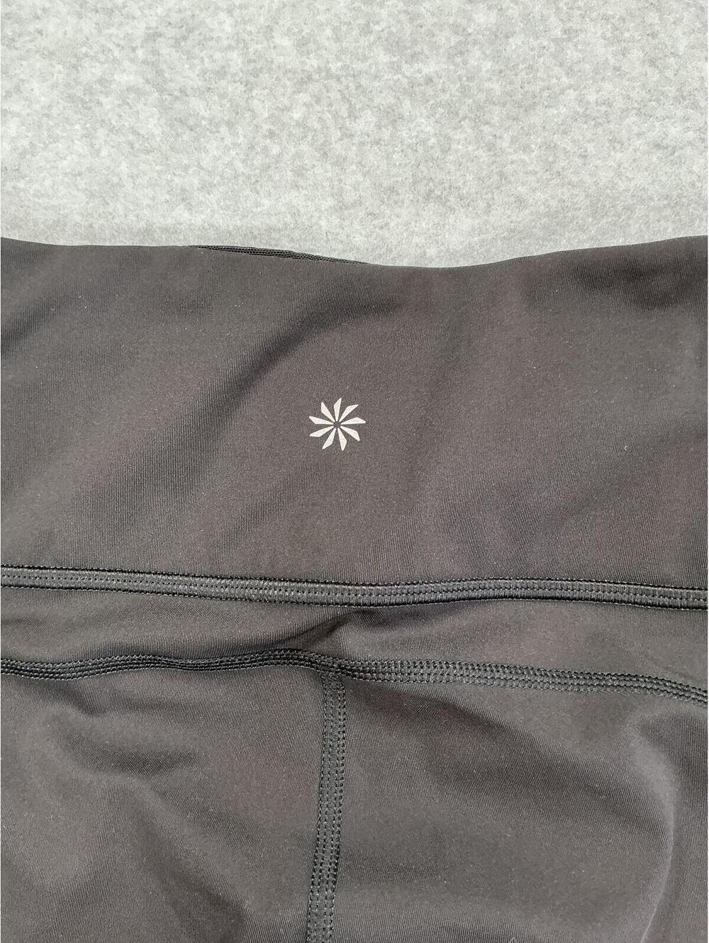 Athleta Ultimate Stash II 7” Bike Shorts Women’s XS Black‎ Pocket Shorts - Picture 3 of 8